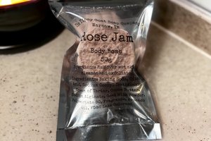 Rose Jam Body Bomb