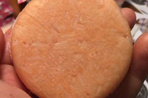 Mango Papaya Syndet Solid Shampoo Bar