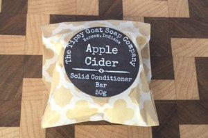 Apple Cider Solid Hair Conditioner/Shaving Bar