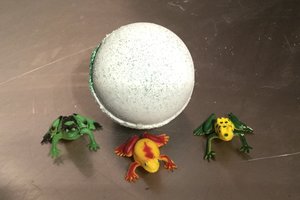Toy Surprise Bubble Bath Bomb