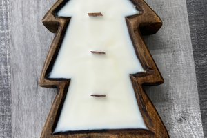 Cinnamon Roll Christmas Tree Dough Bowl Wood Wick Soy Wax Candle