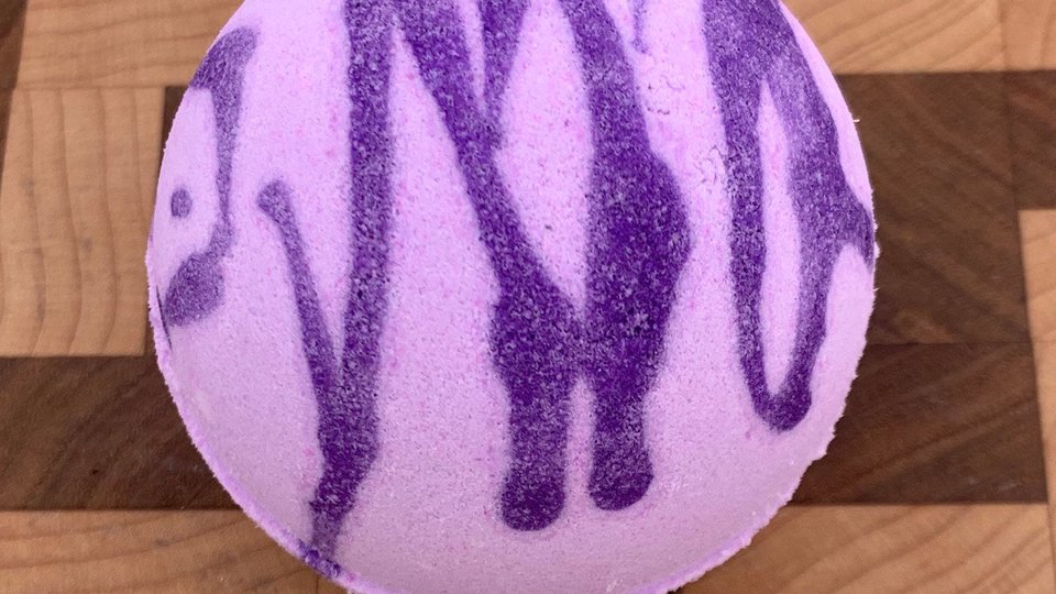 Sugar Plum Fairy Bath Bomb