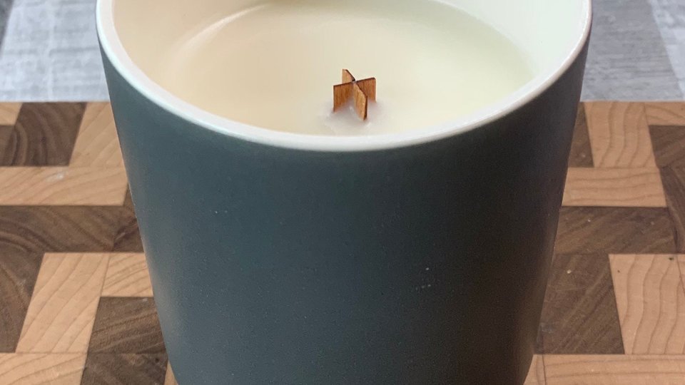 10oz Lava Ceramic Hand Poured Wooden X Wick Coconut Coconut Soy Wax Candle