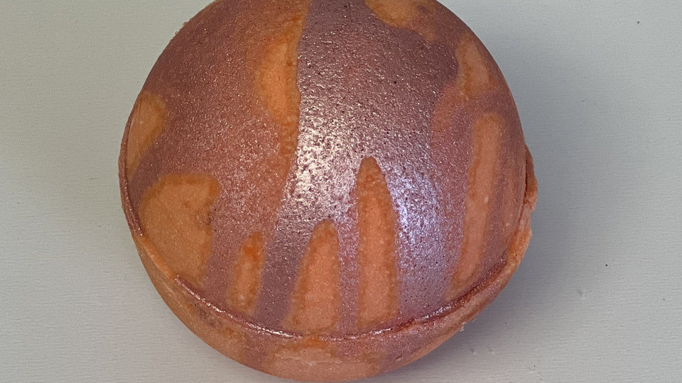 Peach Bellini Bath Bomb
