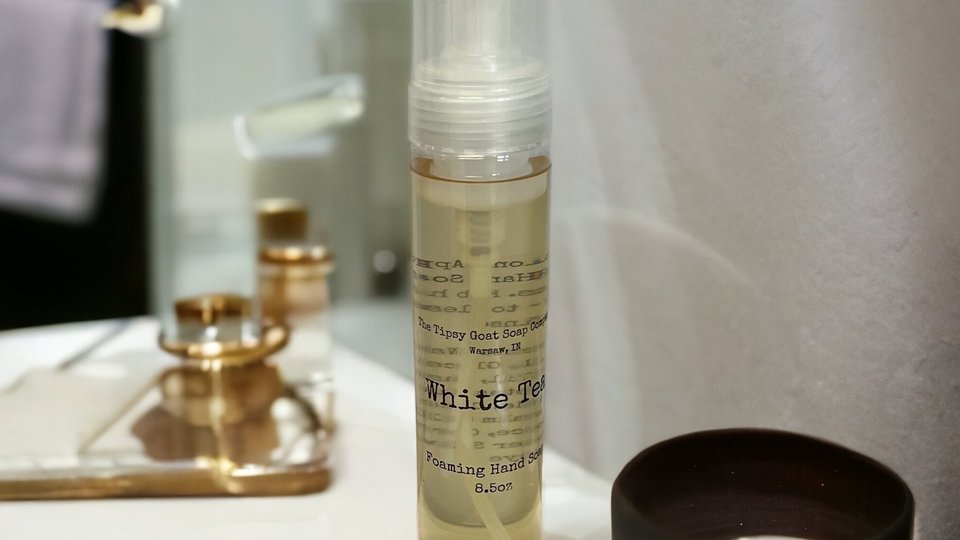 White Tea Foaming Hand Soap