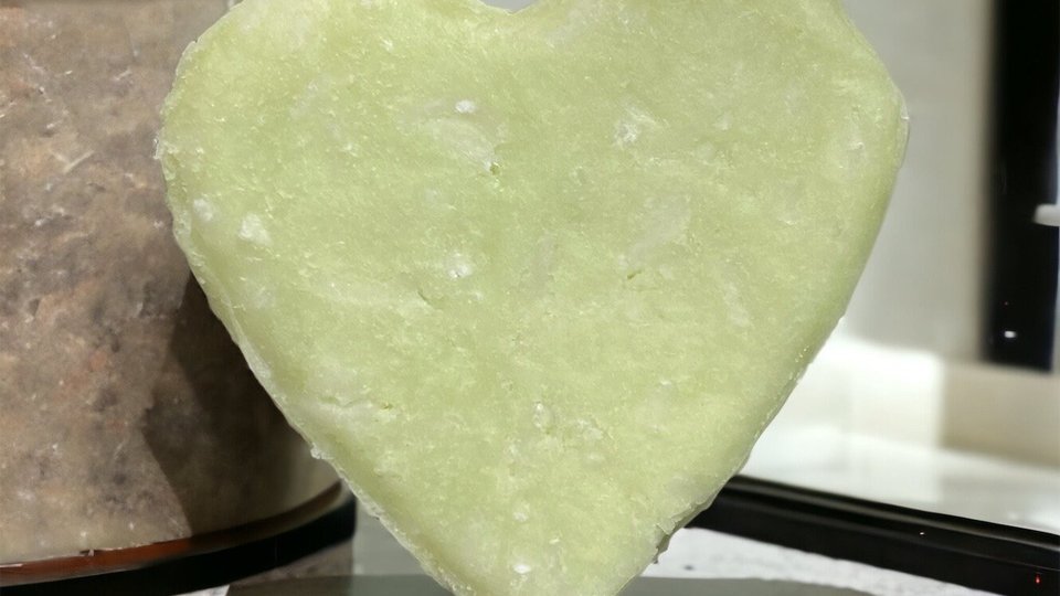 Gilded Pear Eco Friendly Syndet Solid Shampoo Bar
