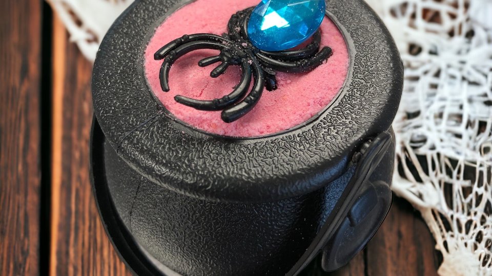 Fruit Punch Spider Cauldron Bath Bomb