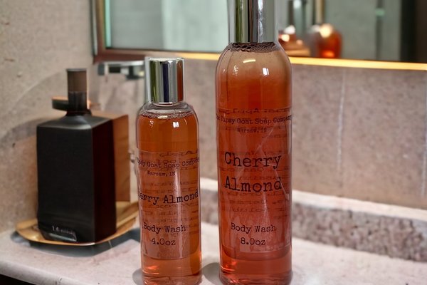Cherry Almond Body Wash