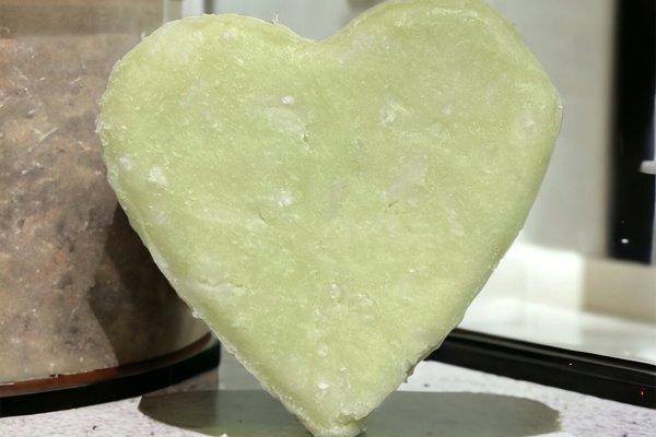 Gilded Pear Eco Friendly Syndet Solid Shampoo Bar