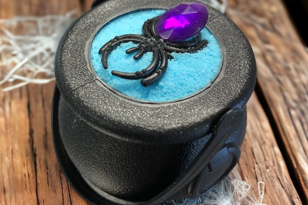 Blue Raspberry Slushie Spider Cauldron Bath Bomb